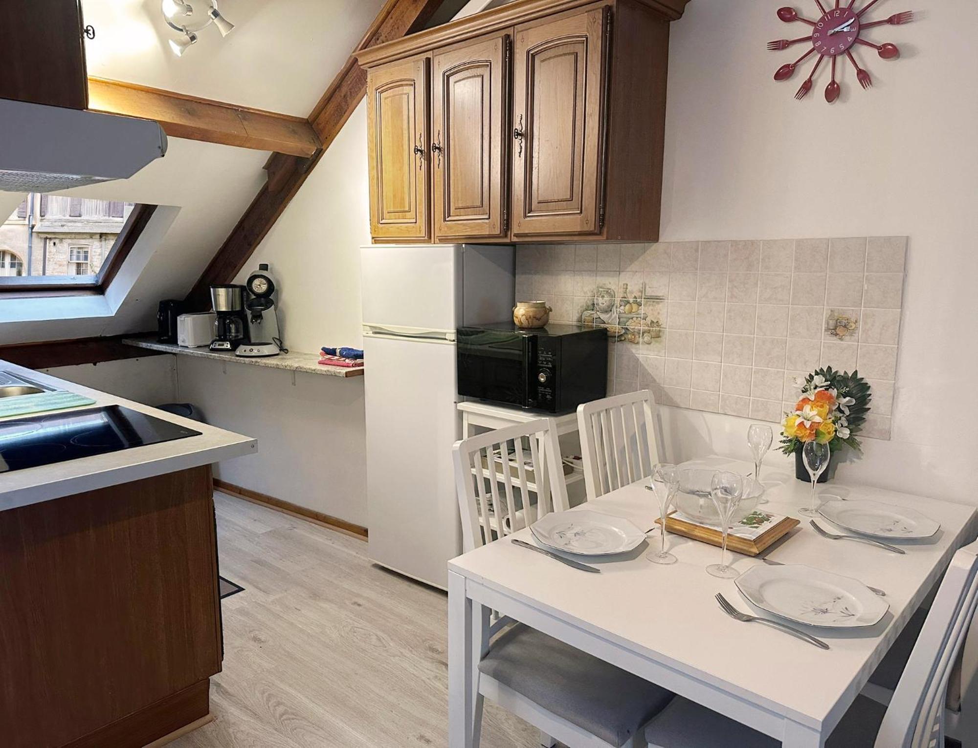 Elegance & Confort - Appart Pres Caves Au Coeur De Reims Eksteriør billede